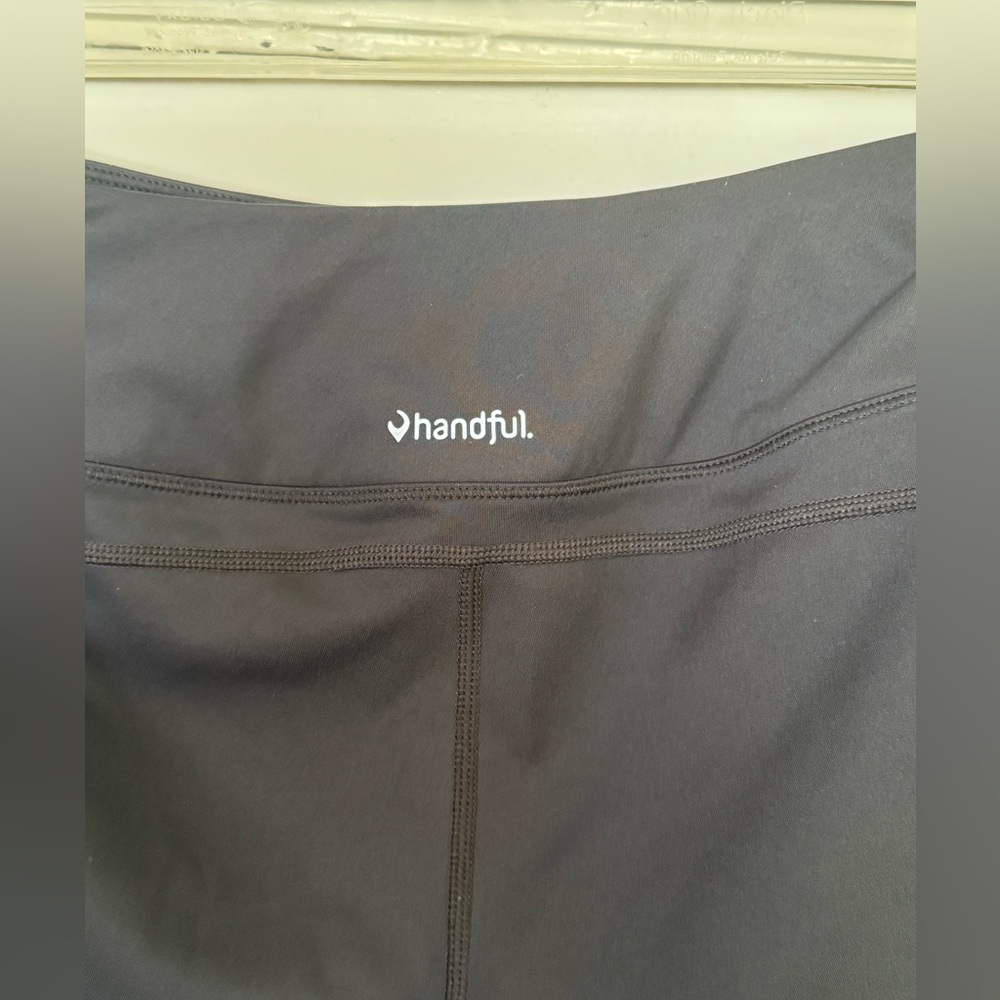 Handful Women's Wi-Thi Mid Waist 7/8 Leggings NWOT - Picture 7 of 8